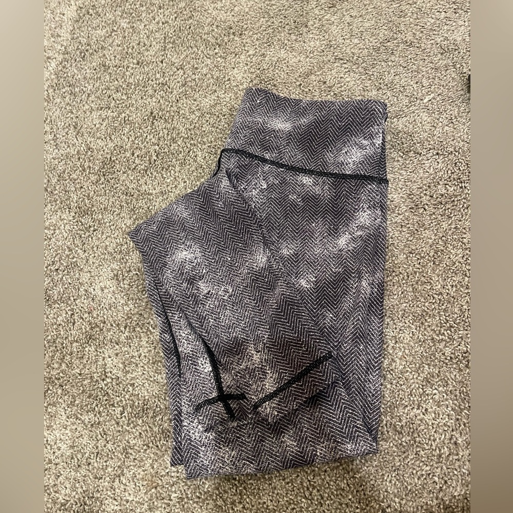 Lulu Lemon Grey Wunder Under